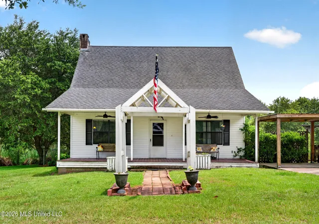 Homes for sale in Poplarville, MS | 574 Slade Woodward Rd, Poplarville, MS 39470 | MLS# 4154986