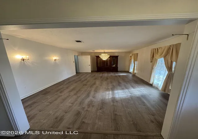 3rd image of 6857 Franklin Delano Roosevelt Dr, Jackson, MS 39213 | MLS# 4154993