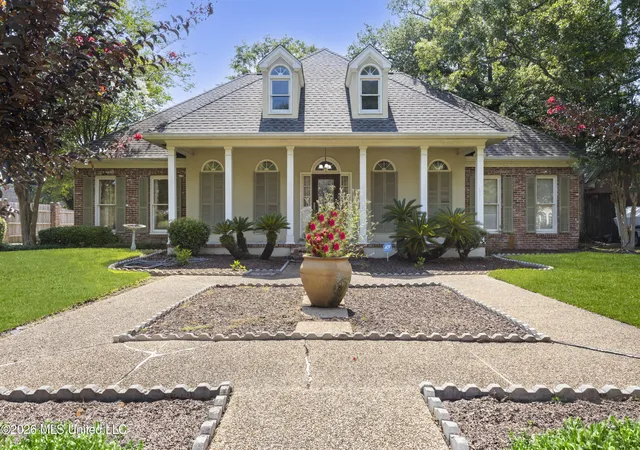 Photo 1 of Single family home for sale at 1 High Pointe Dr, Gulfport, MS 39507 | MLS# 4156096 | Listing updated on 2026-07-16