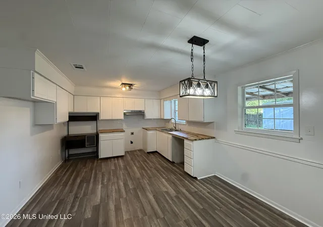 Photo 3 of Single family home for sale at 20 Birch St, Silver Creek, MS 39663 | MLS# 4155208 | Listing updated on 2026-07-15