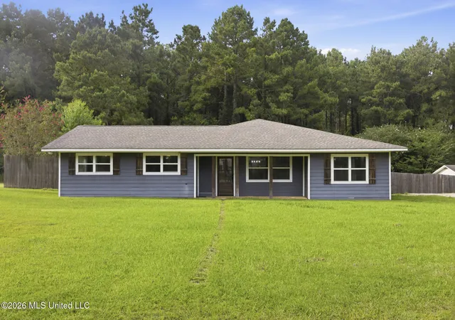 Photo 1 of Single family home for sale at 918 Zetus Rd, Brookhaven, MS 39601 | MLS# 4155533 | Listing updated on 2026-08-26