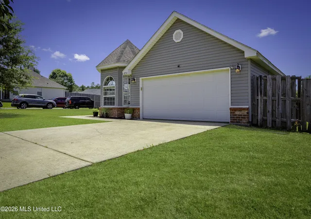 Homes for sale in Gulfport, MS | 18301 Tiffany Renee Dr, Gulfport, MS 39503 | MLS# 4155113
