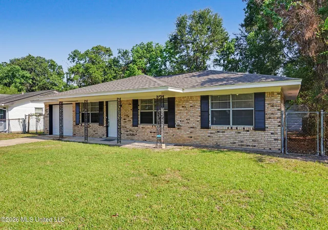 Homes for sale in Gulfport, MS | 106 James Dr, Gulfport, MS 39503 | MLS# 4155050