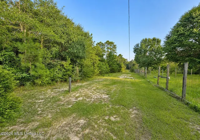Homes for sale in Lucedale, MS | 253a Dean Nursery Rd, Lucedale, MS 39452 | MLS# 4155036