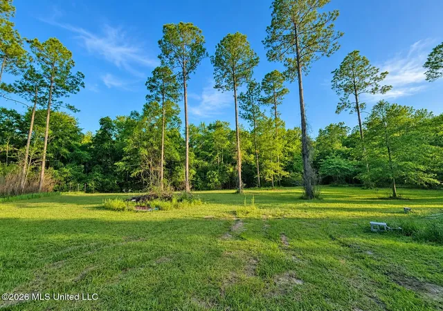 Homes for sale in Lucedale, MS | 253A Dean Nursery Rd, Lucedale, MS 39452 | MLS# 4155036