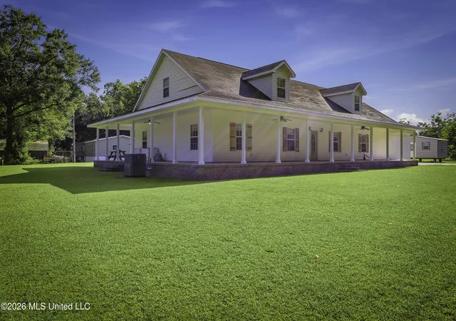 2nd image of 8217 Tucker Rd, Biloxi, MS 39532 | MLS# 4155169