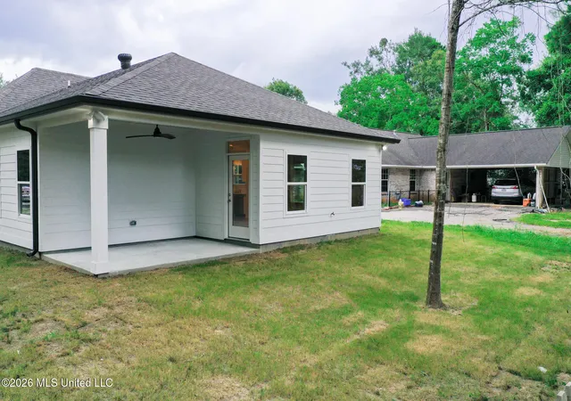 Homes for sale in Diamondhead, MS | 10726 Linohau Wy, Diamondhead, MS 39525 | MLS# 4155073