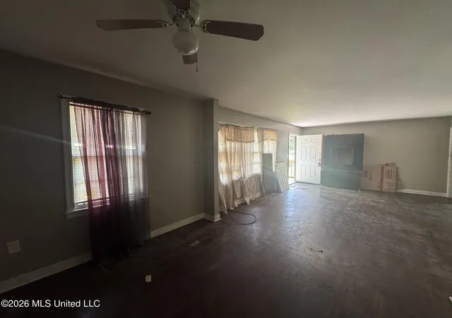 Photo 3 of Single family home for sale at 742 Kensington Pl, Jackson, MS 39206 | MLS# 4155172 | Listing updated on 2026-09-04