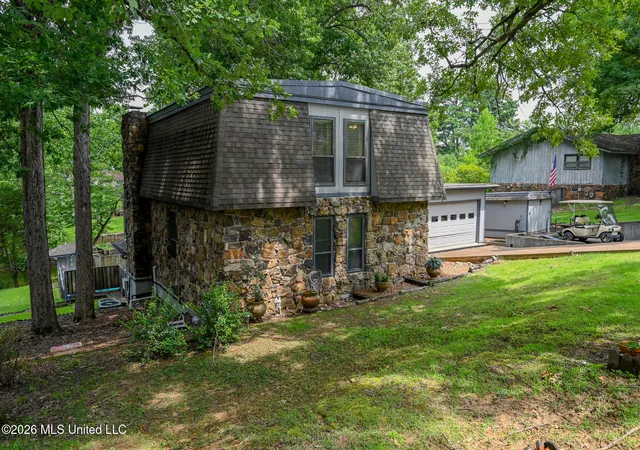 Homes for sale in Nesbit, MS | 2401 Placid Cvs, Nesbit, MS 38651 | MLS# 4155162