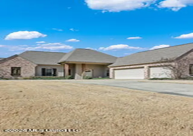 1st image of 204 Stone Creek Dr, Gluckstadt, MS 39110 | MLS# 4155062