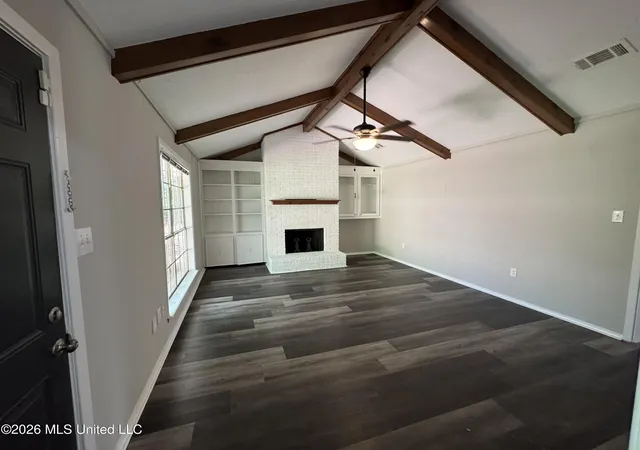 Photo 3 of Sale Pending at 4442 Beachwood St, Jackson, MS 39212 | MLS# 4156815 | Listing updated on 2026-09-01