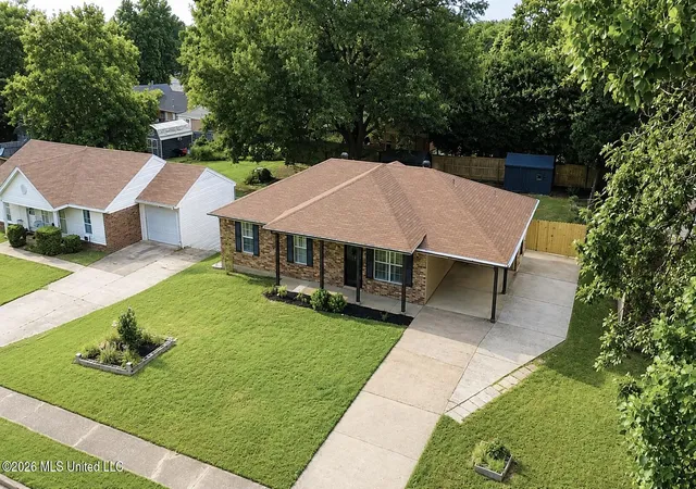 Homes for sale in Horn Lake, MS | 3280 Briarwood Dr, Horn Lake, MS 38637 | MLS# 4155123