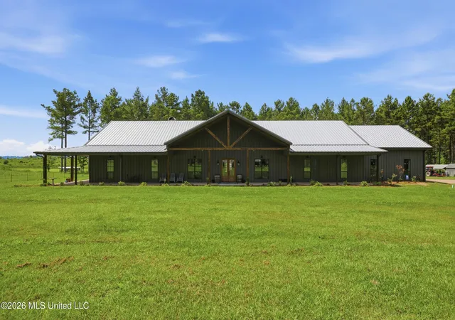 Homes for sale in Laurel, MS | 646 Myrick Strengthford Rd, Laurel, MS 39443 | MLS# 4155083