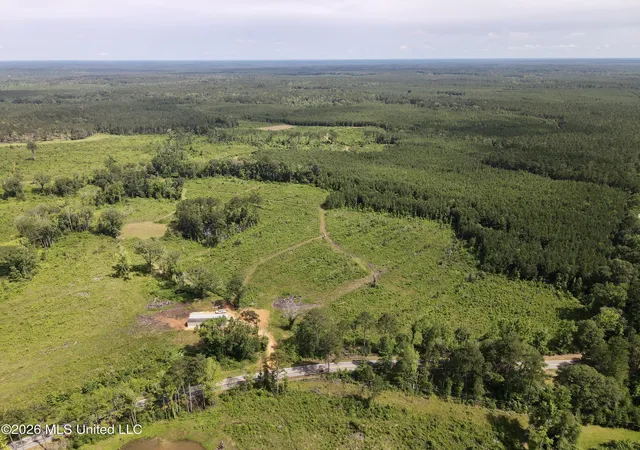 Homes for sale in Gloster, MS | 3368 Busy Corner Rd, Gloster, MS 39638 | MLS# 4155217