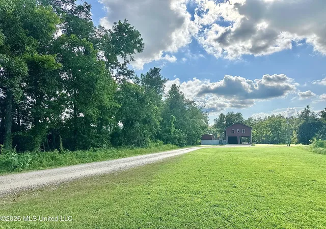 Homes for sale in Yazoo City, MS | 162 Shoemake Rd, Yazoo City, MS 39194 | MLS# 4155200