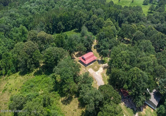 Photo 2 of Single family home for sale at 107 Peterson Rd, Purvis, MS 39475 | MLS# 4155100 | Listing updated on 2026-09-11