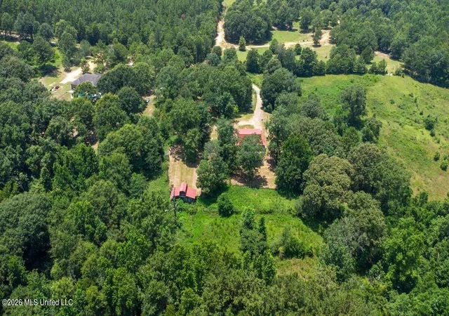 Photo 4 of Single family home for sale at 107 Peterson Rd, Purvis, MS 39475 | MLS# 4155100 | Listing updated on 2026-09-11