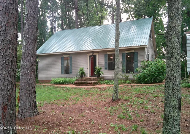 Homes for sale in Ripley, MS | 4580 County Road 701, Ripley, MS 38663 | MLS# 4155345