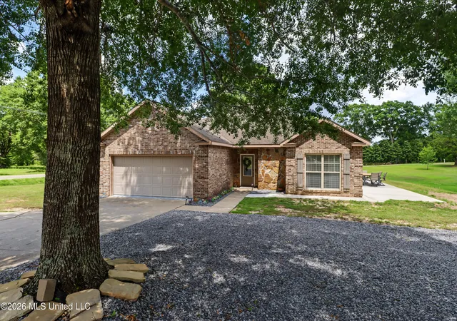 Homes for sale in Wiggins, MS | 3092 Hwy 26, Wiggins, MS 39577 | MLS# 4155519