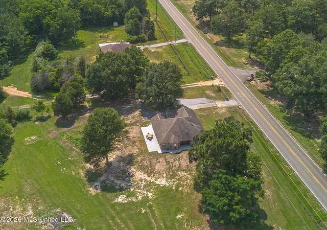 Homes for sale in Wiggins, MS | 3092 Hwy 26, Wiggins, MS 39577 | MLS# 4155519