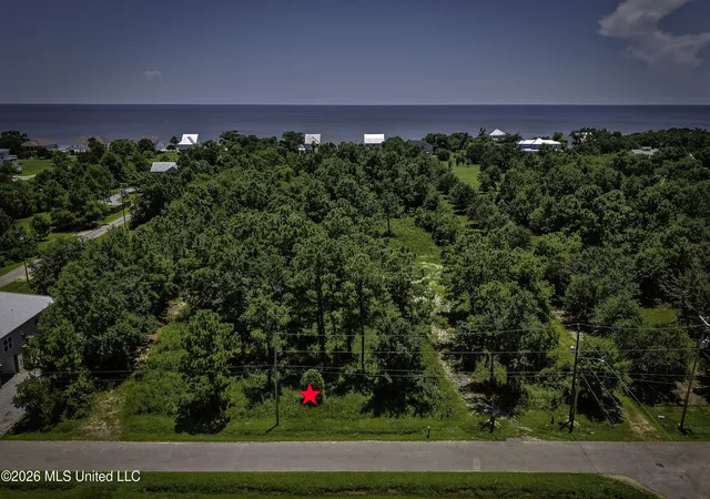 Photo 3 of Sale Pending at 401 Fell St, Waveland, MS 39576 | MLS# 4155149 | Listing updated on 2026-08-11