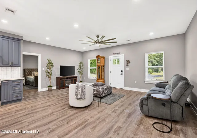 5th image of 5075 D W North Rd, Kiln, MS 39556 | MLS# 4155337