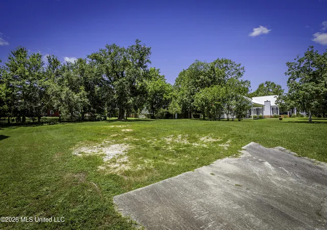 Homes for sale in Bay Saint Louis, MS | 112 Leopold St, Bay Saint Louis, MS 39520 | MLS# 4155461