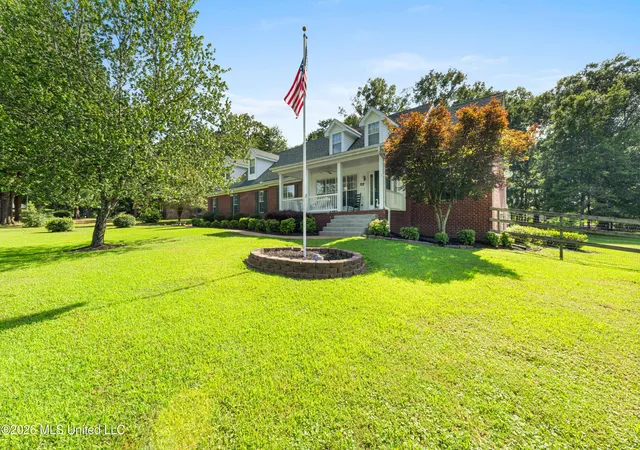 Homes for sale in Byhalia, MS | 127 W Sweetwater Rd, Byhalia, MS 38611 | MLS# 4155157