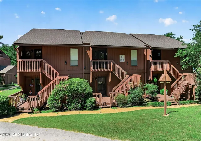 Homes for sale in Diamondhead, MS | 134 Lakeside Villla, Diamondhead, MS 39525 | MLS# 4155377