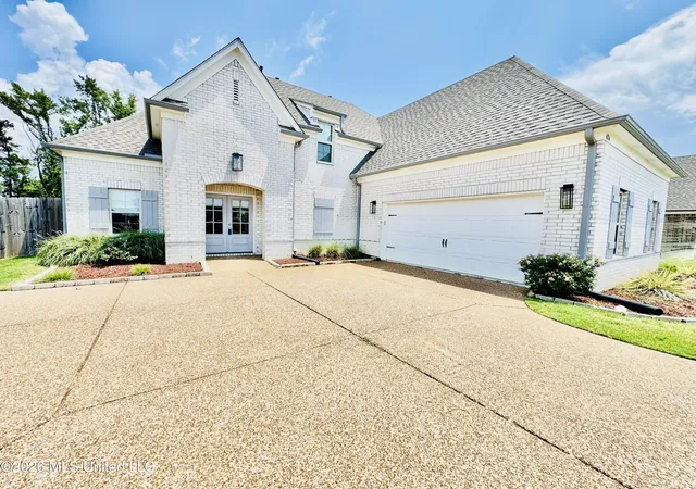 Photo 2 of Single family home for sale at 626 Dudley Dr, Hernando, MS 38632 | MLS# 4155166 | Listing updated on 2026-09-21
