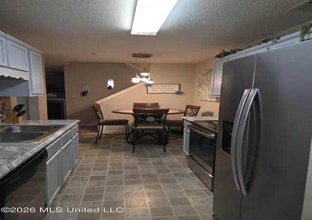 Photo 3 of Single family home for sale at 7439 Perrin Ln, Horn Lake, MS 38637 | MLS# 4155197 | Listing updated on 2026-07-31