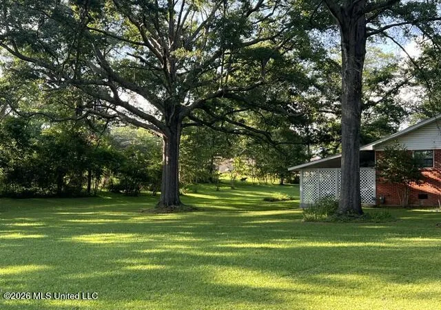 Photo 3 of Single family home for sale at 1510 W Govan St, Grenada, MS 38901 | MLS# 4156298 | Listing updated on 2026-07-27