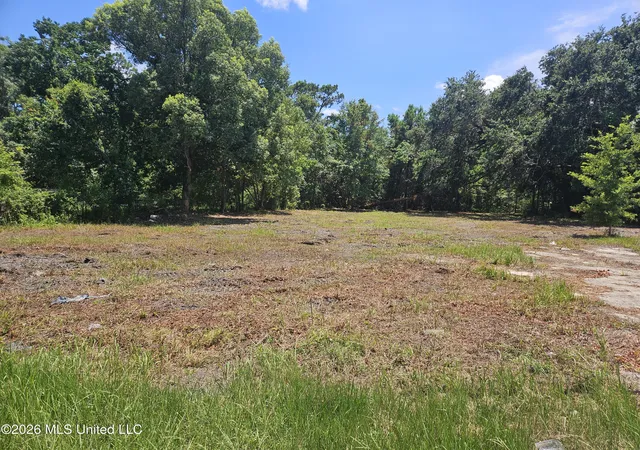 Homes for sale in Bay Saint Louis, MS | 1209 Old Spanish Trl, Bay Saint Louis, MS 39520 | MLS# 4155368