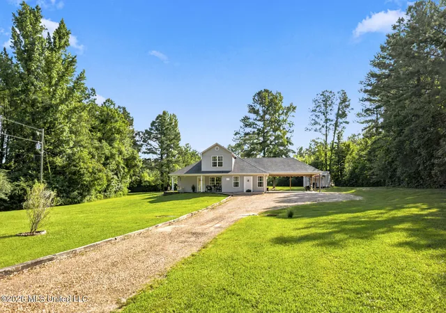 Homes for sale in Morton, MS | 2190 S Hwy 481, Morton, MS 39117 | MLS# 4155211