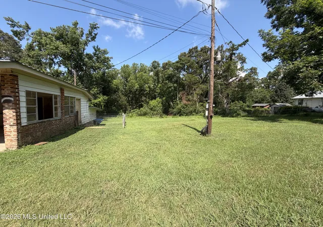 Photo 4 of Single family home for sale at 51 Business 7, Abbeville, MS 38601 | MLS# 4155198 | Listing updated on 2026-07-08