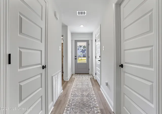 Photo 3 of Single family home for sale at 6304 Annie Cvs, Ocean Springs, MS 39564 | MLS# 4155347 | Listing updated on 2026-08-28