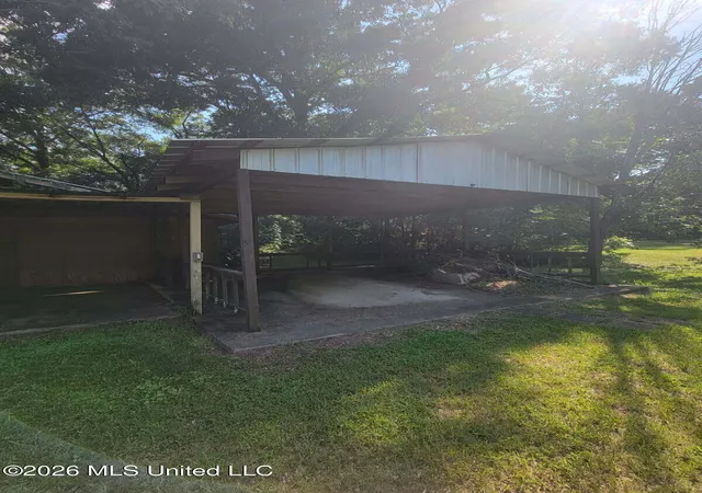 Homes for sale in Brookhaven, MS | 440 E Chickasaw St, Brookhaven, MS 39601 | MLS# 4155221