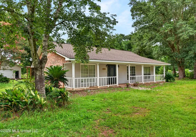 Photo 4 of Single family home for sale at 21425 Clifford Johnson Rd, Moss Point, MS 39562 | MLS# 4156049 | Listing updated on 2026-10-25