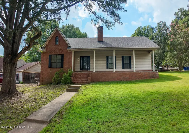 Homes for sale in Olive Branch, MS | 7260 Holly Grove Dr, Olive Branch, MS 38654 | MLS# 4155297
