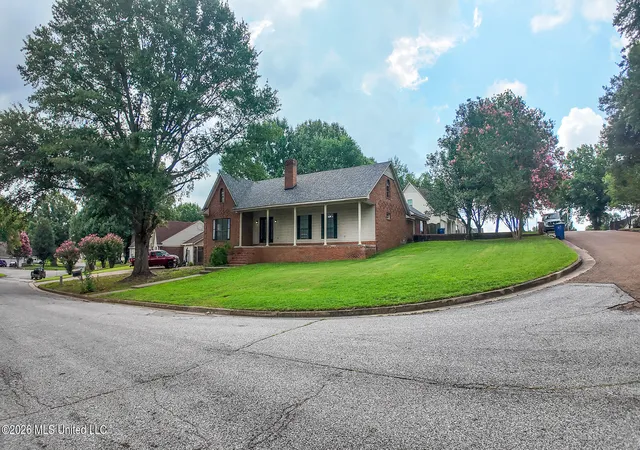Homes for sale in Olive Branch, MS | 7260 Holly Grove Dr, Olive Branch, MS 38654 | MLS# 4155297