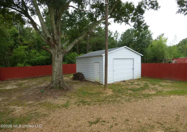 Homes for sale in Brookhaven, MS | 912 Old Hwy 51, Brookhaven, MS 39601 | MLS# 4155374