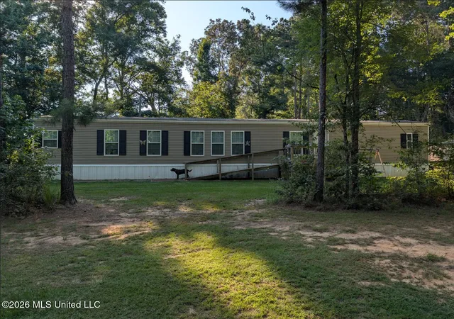 Homes for sale in Carthage, MS | 2006 Hopoca Rd, Carthage, MS 39051 | MLS# 4155243
