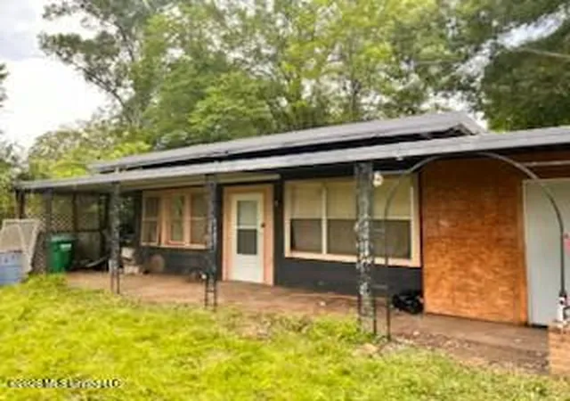 Homes for sale in Natchez, MS | 206 Lamar St, Natchez, MS 39120 | MLS# 4155261