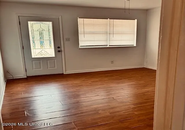 Photo 3 of Single family home for sale at 229 Linda Dr, Ocean Springs, MS 39564 | MLS# 4156059 | Listing updated on 2026-07-29
