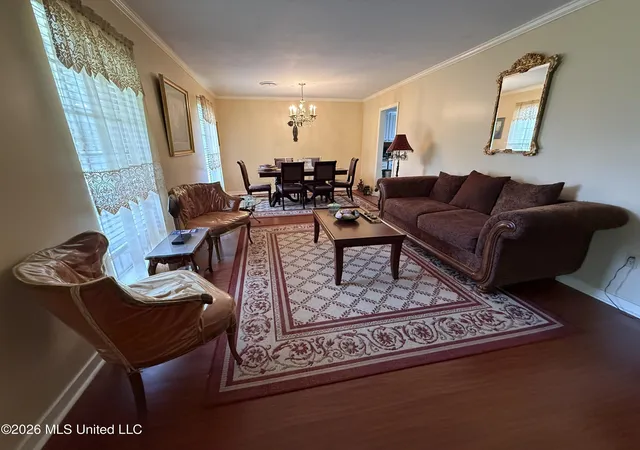 Photo 4 of Single family home for sale at 1842 Lake Tr Dr, Jackson, MS 39211 | MLS# 4155275 | Listing updated on 2026-07-11