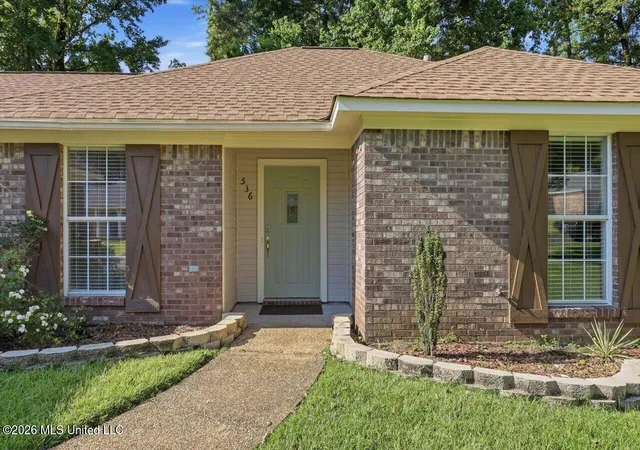 2nd image of 536 Winnwood St, Jackson, MS 39212 | MLS# 4155343