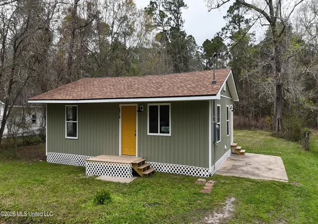 Homes for sale in Gulfport, MS | 4816 30th 1/2 St, Gulfport, MS 39501 | MLS# 4155496