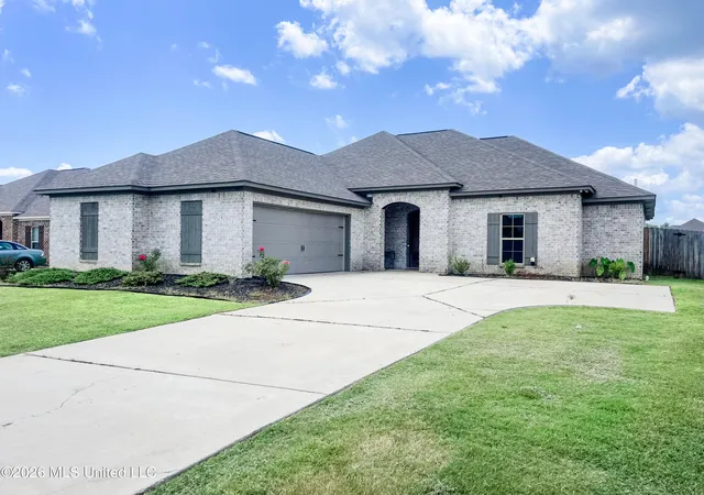 1st image of 201 Chartleigh Cir, Canton, MS 39046 | MLS# 4155650