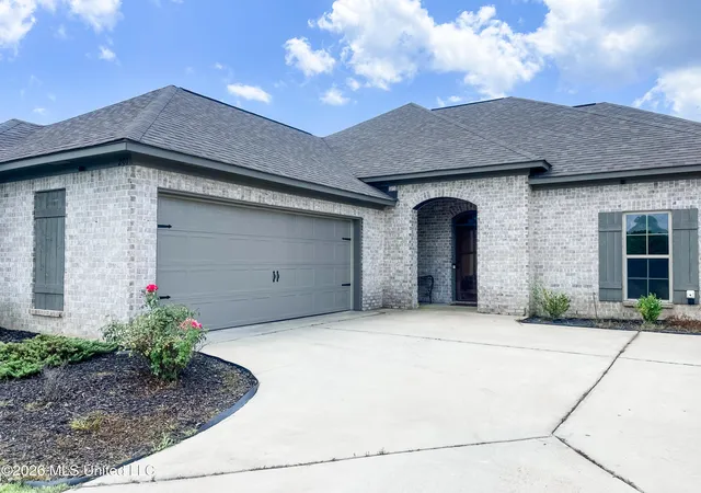 3rd image of 201 Chartleigh Cir, Canton, MS 39046 | MLS# 4155650