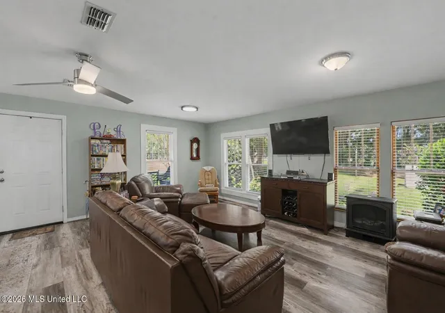 5th image of 118 Don Vincent Dr, Lucedale, MS 39452 | MLS# 4155361